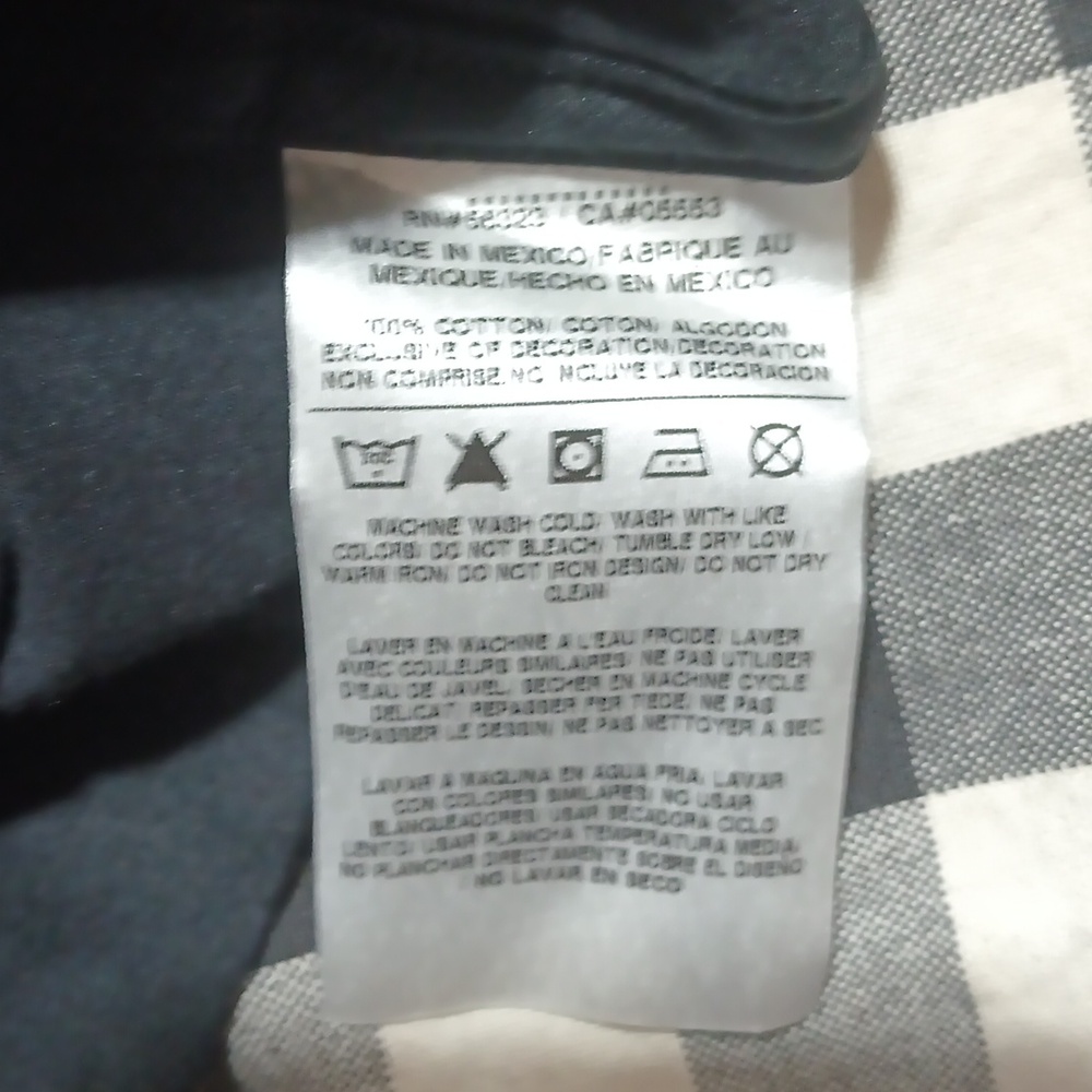 Men's Nike Black and Neon Yellow T-Shirt - Picture 4 of 4